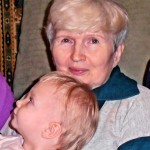 Настя и бабушка.